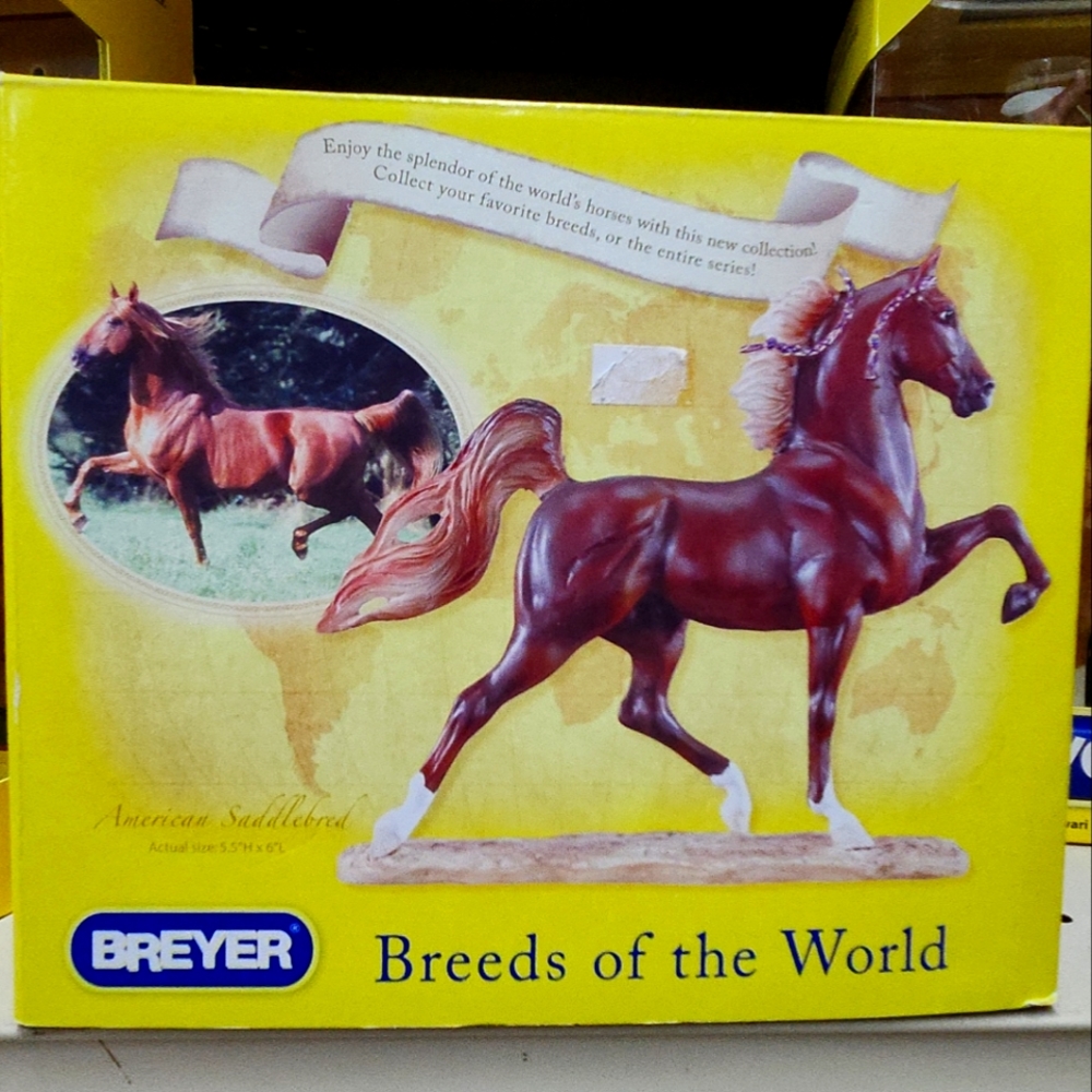 Breyer American Saddlebred Horse Figurine Breeds of the World #8251 2012 NIB